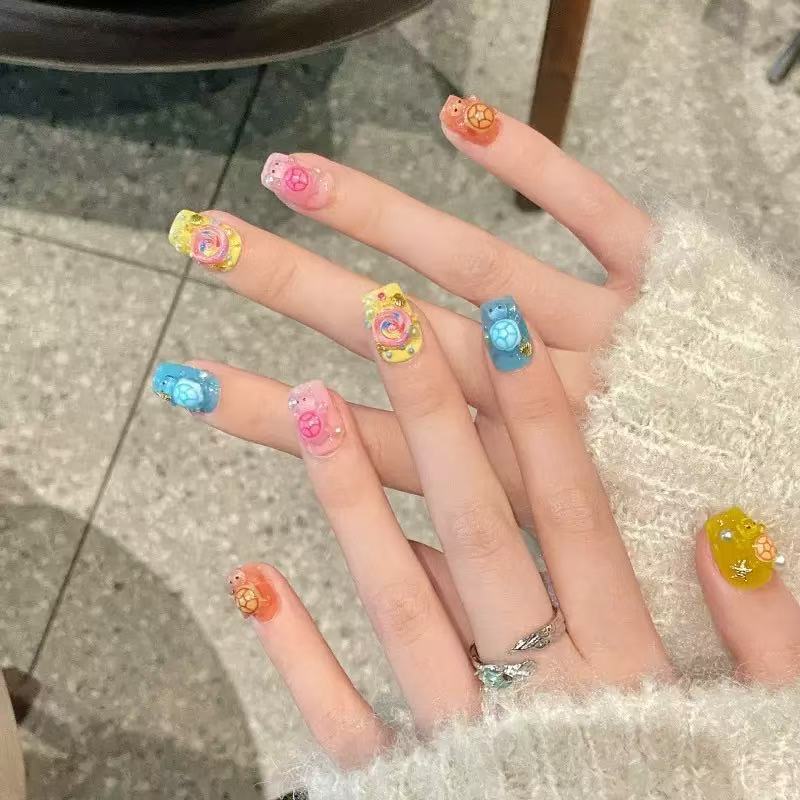 Nail Art - 100 Mini Renkli Kaplumbağa Reçine Süsleri